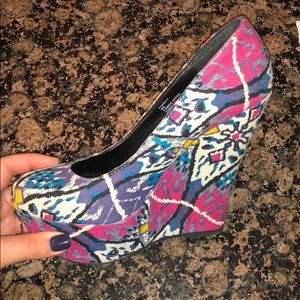Steve Madden platform wedges